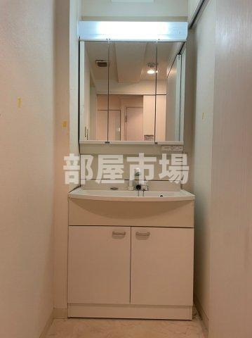 ライジングプレイス両国三番館の洗面所