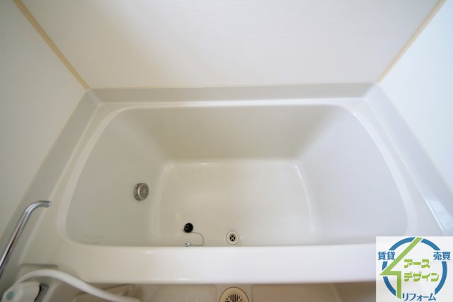 ドゥー・ビエント弐番館の浴室|※類似部屋