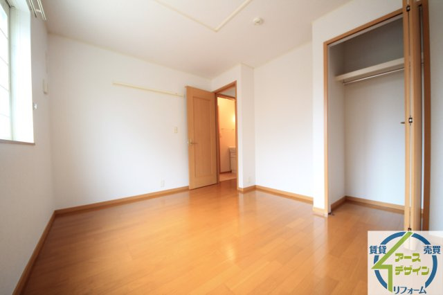 ドゥー・ビエント弐番館の洋室|※類似部屋