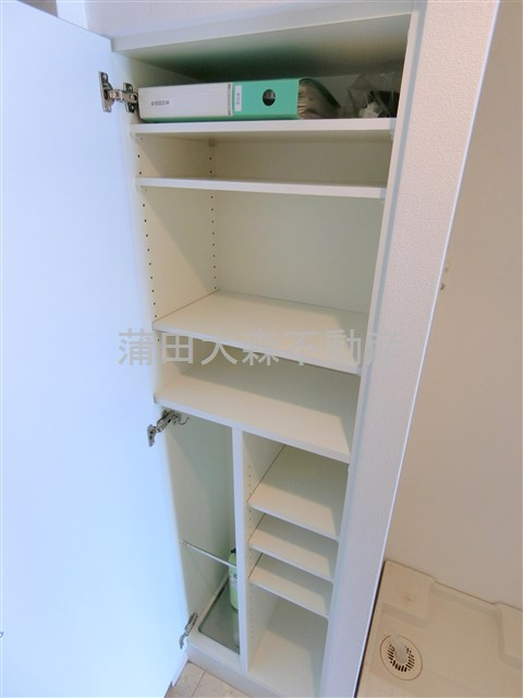 FORTISフォルティス大森の収納|玄関収納①