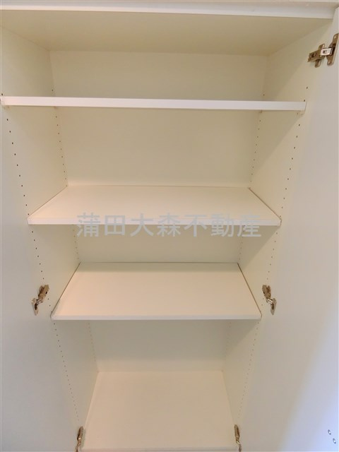 FORTISフォルティス大森の収納|玄関収納②