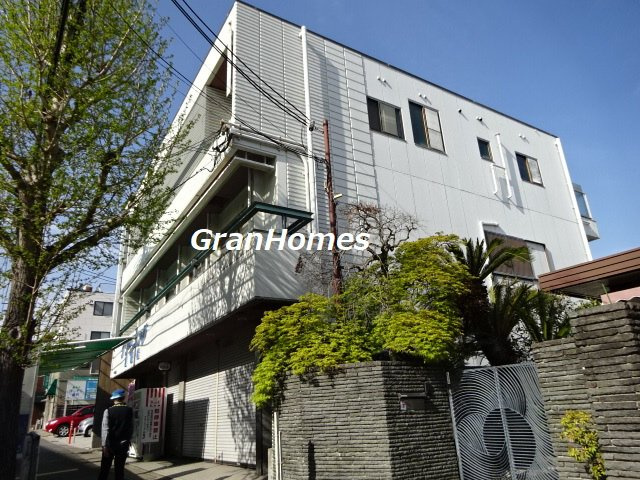 メゾン中原の外観