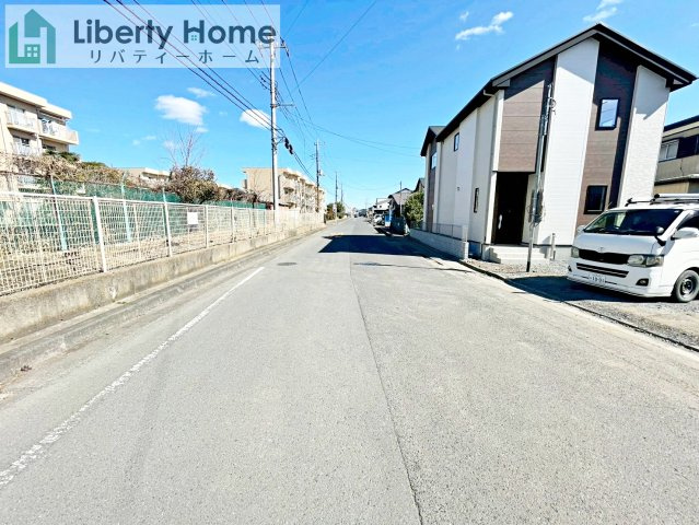 水戸市平須町14期　新築戸建　2号棟のキッチン|(2号棟)同仕様・同形状写真