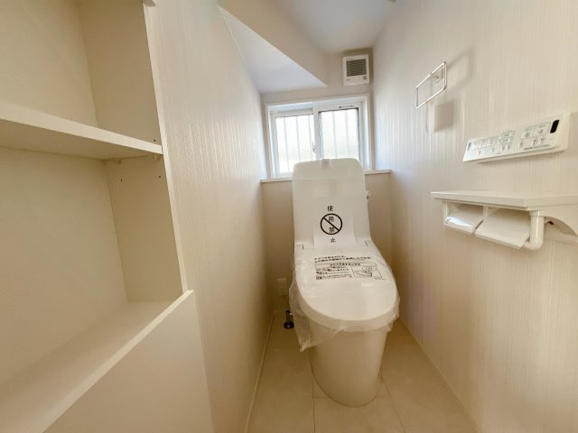 熊谷市新堀新田 新築戸建　全２棟のトイレ