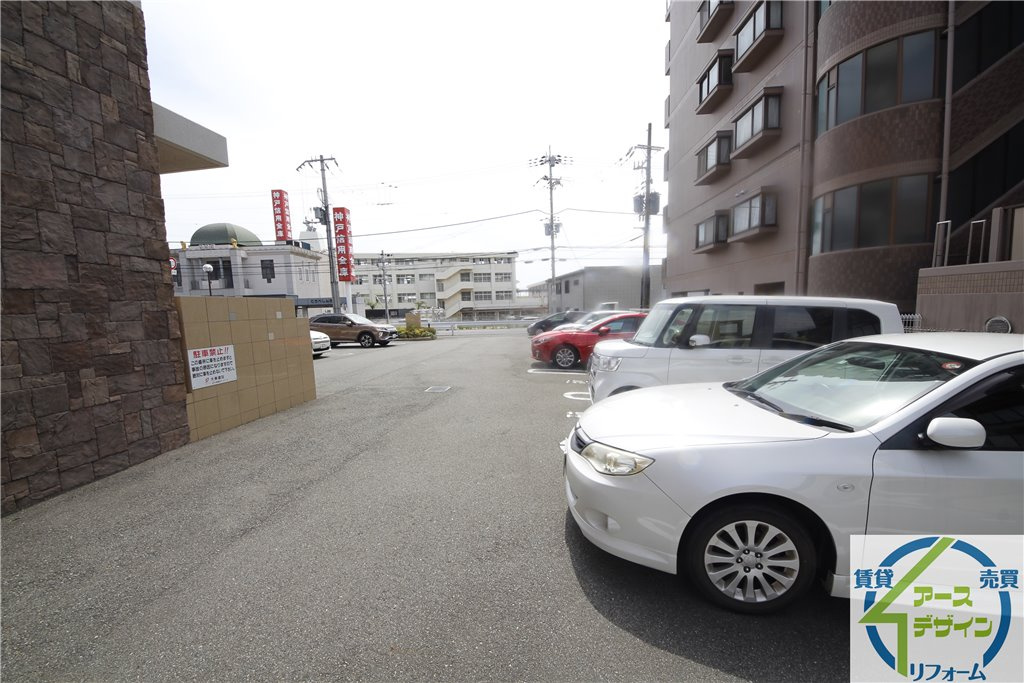 ヴィダ・アルボレスの駐車場