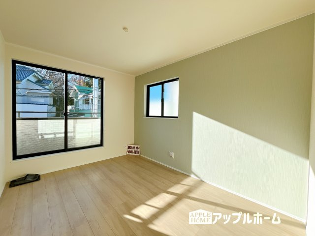 【新築住宅】さいたま市南区大谷口 全3棟の洋室|２階居室は全室収納あり！たっぷりある収納活用でお部屋もキレイを保てます♪