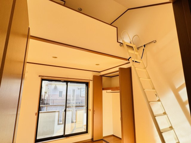 八王子市　小宮町　中古戸建ての収納|～ロフト付き　季節モノの収納にも重宝します～