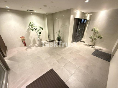 【ロビー】 | ランドセントラル梅田