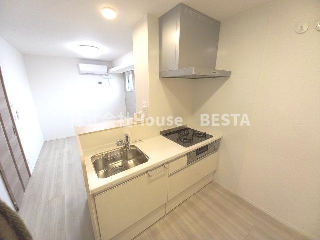 エルフォルク新神戸のキッチン