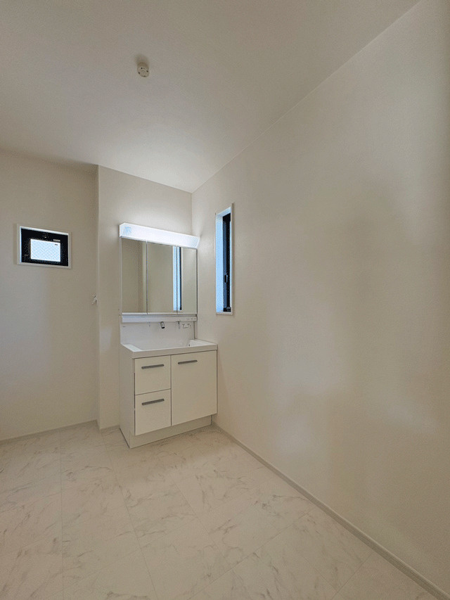 仙台市宮城野区萩野町2期の独立洗面台