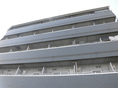 【外観】 | ヘルメス２ | シンプルなデザインの落ち着いた外観です