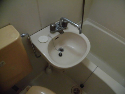 【洗面所】 | ヘルメス２ | 洗面台です