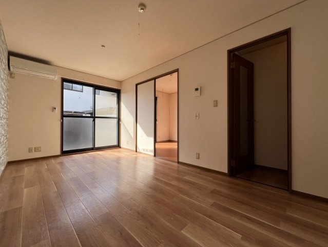 エクレール　Ｂの居間・リビング|高崎、前橋のお部屋探しはエンドスケープまで！お客様の理想お聞かせ下さい♪