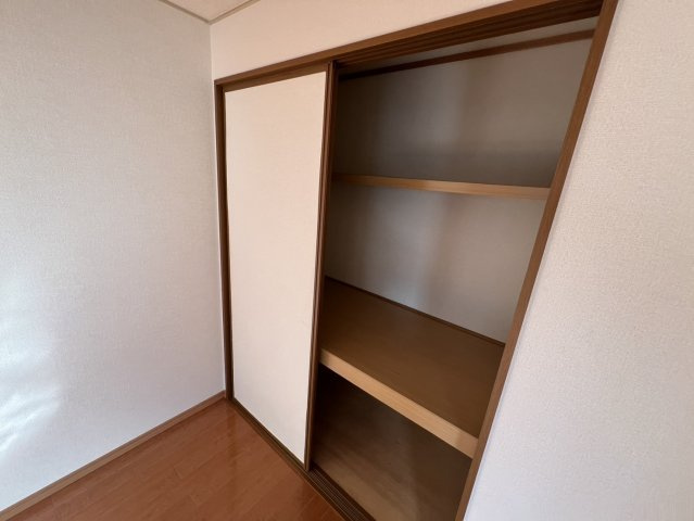 エクレール　Ｂの収納|高崎、前橋のお部屋探しはエンドスケープまで！お客様の理想お聞かせ下さい♪