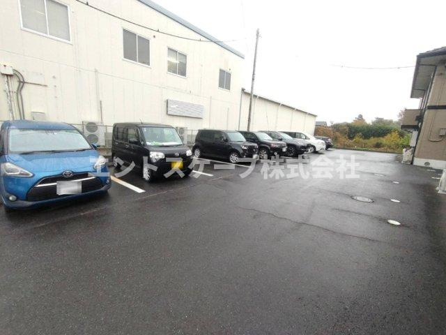 エクレール　Ｂの駐車場|高崎、前橋のお部屋探しはエンドスケープまで！お客様の理想お聞かせ下さい♪