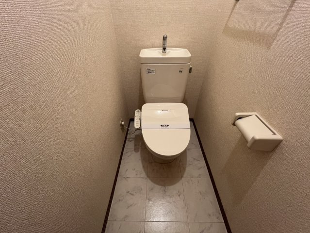 エクレール　Ｂのトイレ|高崎、前橋のお部屋探しはエンドスケープまで！お客様の理想お聞かせ下さい♪