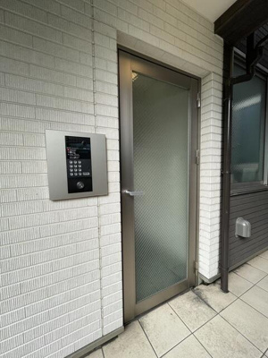 【エントランス】 | リバージュ千住大橋 |  