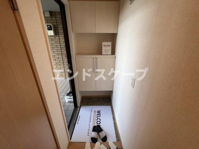 石川ヒルズの玄関|高崎、前橋エリアのお部屋探しはエンドスケープまで！お客様の理想お聞かせ下さい♪