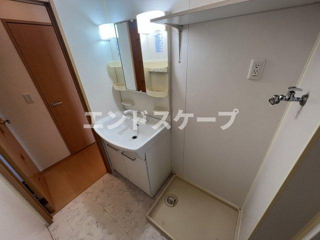 石川ヒルズの独立洗面台|高崎、前橋エリアのお部屋探しはエンドスケープまで！お客様の理想お聞かせ下さい♪