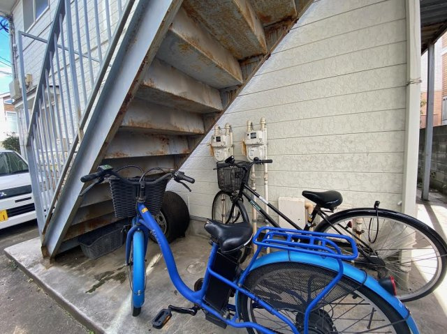 メゾンイサムのエントランス