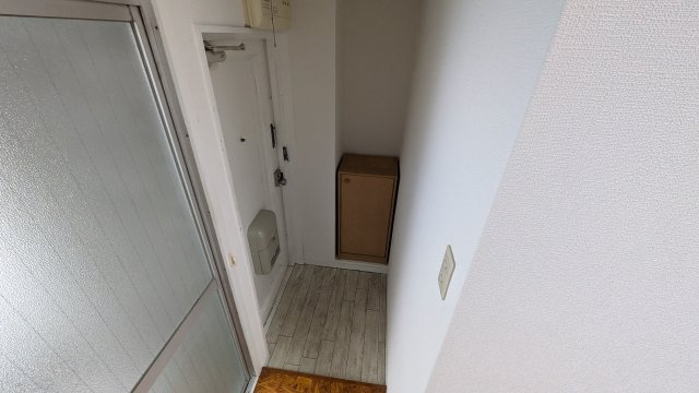 パークサイドオザワ｜名古屋市の賃貸ならMy賃貸の玄関|パークサイドオザワ
