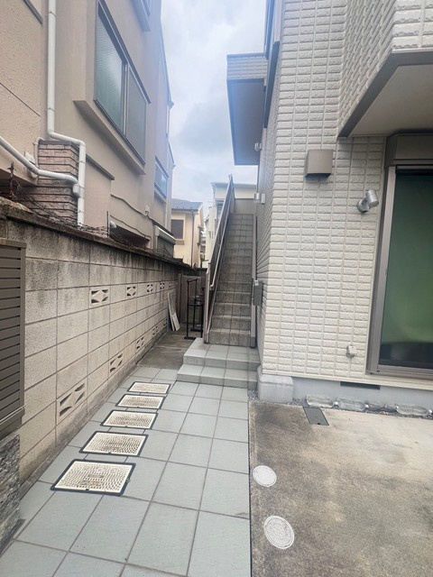 ＶＩＡ　ＶＥＮＴＩのエントランス