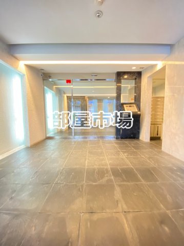 AXAS門前仲町のロビー