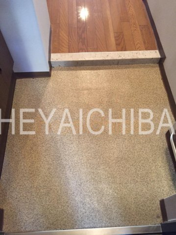 メゾン・シャルムの玄関