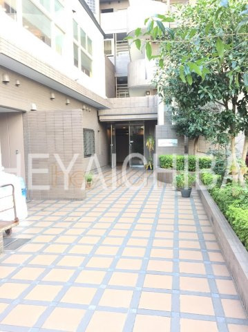 メゾン・シャルムのエントランス