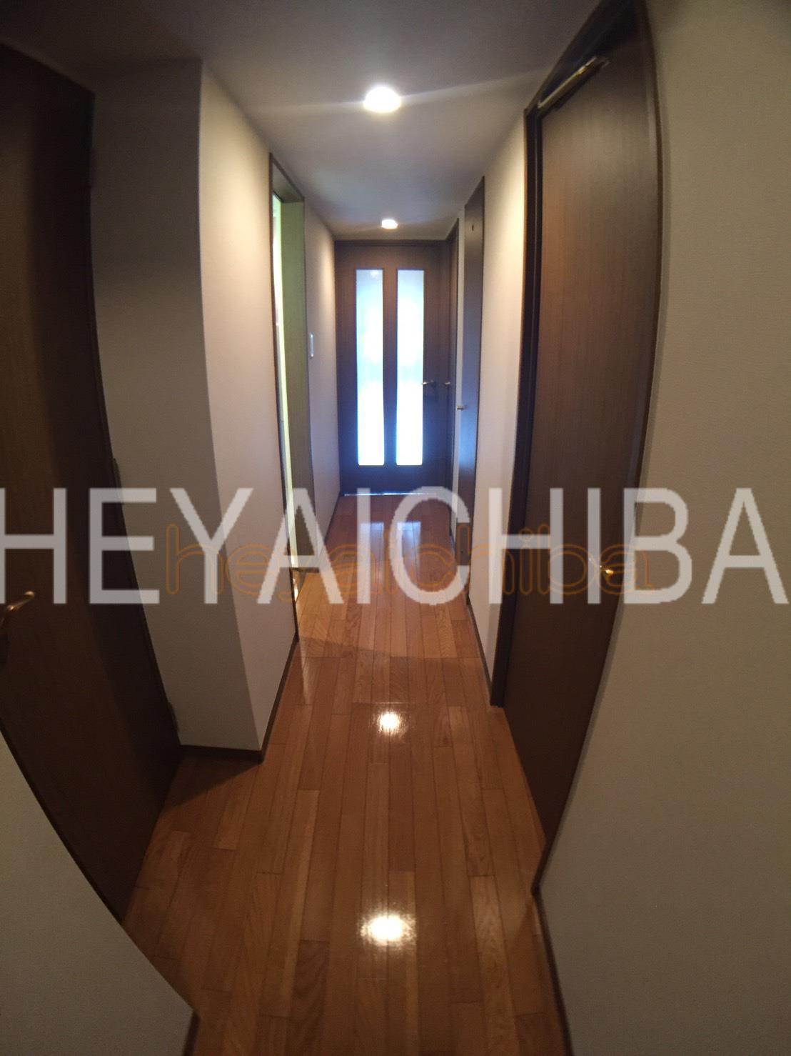 メゾン・シャルムの玄関