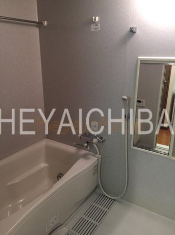 メゾン・シャルムの浴室