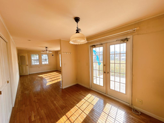 【居間・リビング】 | 龍ケ崎市城ノ内１丁目　中古戸建