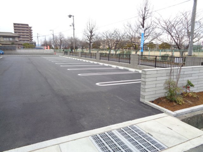 【駐車場】 | グランコート幸