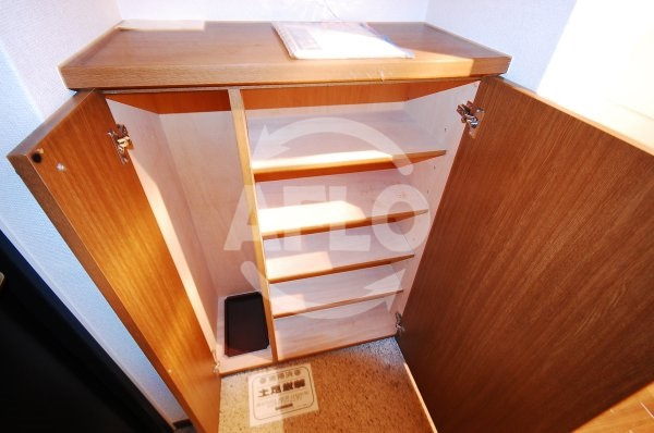 エスリード本町の収納|エスリード本町　シューズボックス