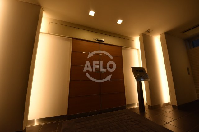 クロスレジデンス大阪新町　堀江小学校区のその他|ベルファース大阪新町　エントランス