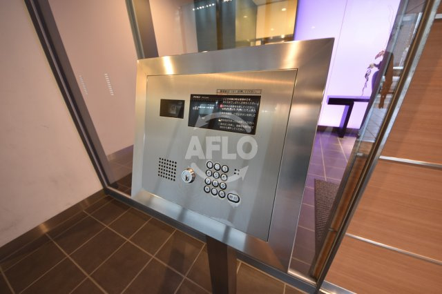 クロスレジデンス大阪新町　堀江小学校区のセキュリティ|ベルファース大阪新町　オートロック