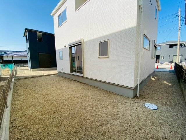 リーブルガーデン／東区長嶺西第二／３号棟の外観