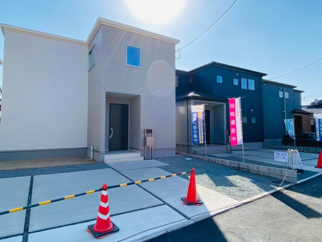 リーブルガーデン／東区長嶺西第二／３号棟の外観