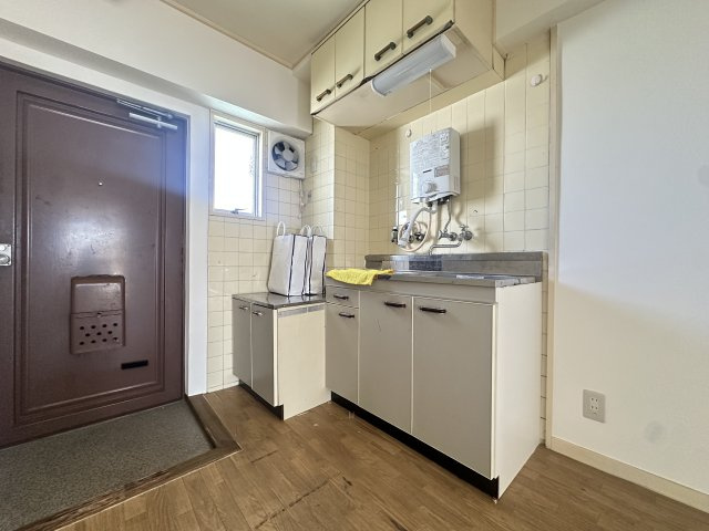 シャトー背戸口のキッチン