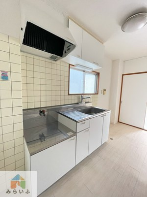 【キッチン】 | ルミエール千種