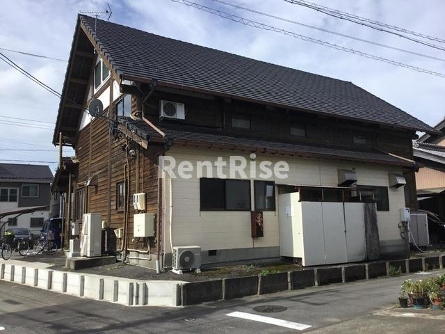 樹里庵|ボン珈琲店木曽川 1.1km