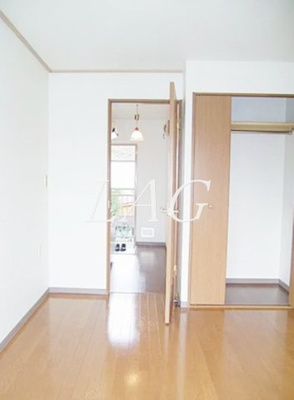 【寝室】 | サンビレッヂ | 寝室です。