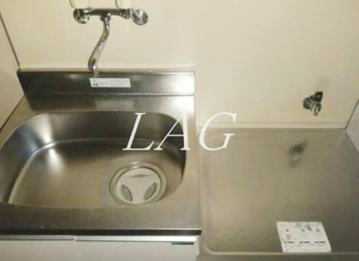 【キッチン】 | サンビレッヂ | キッチンです。