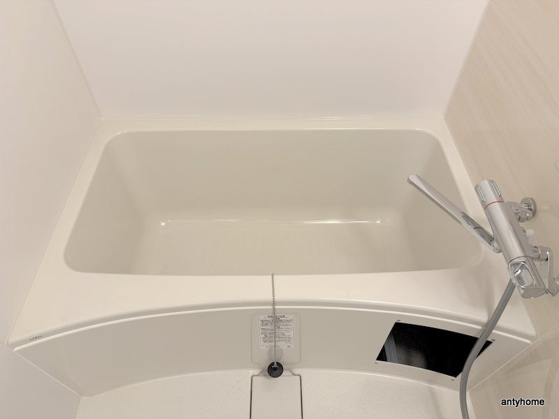 コンフォリア新大阪宮原Q　仲介手数料無料の浴室