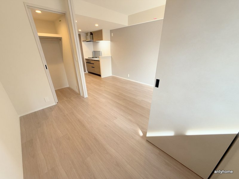 コンフォリア新大阪宮原Q　仲介手数料無料の寝室