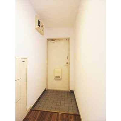 【玄関】 | ロイヤル西崎