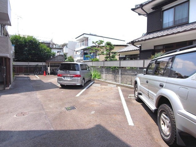 【駐車場】 | ロイヤル西崎