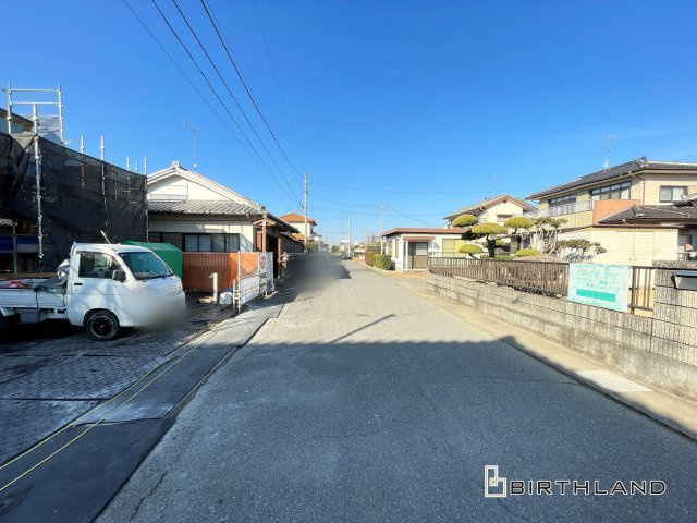 新築戸建・新築建売　太田市新田早川町　錦打小・錦打中の前面道路含む現地写真|前面道路も広く駐車にも安心ですね！