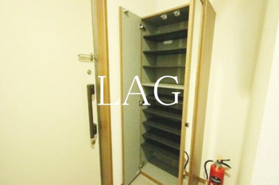 【玄関】 | ウィステリア篠崎 | 玄関です。