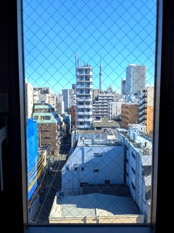 LUMIEC un KITAUENOの設備|9F、洋室の窓からスカイツリー隅田川花火見えます